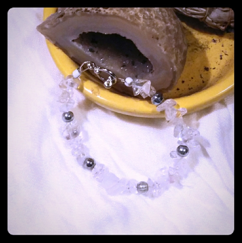 Clear quartz braclet